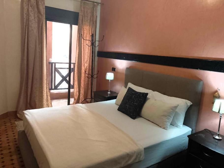 Appartement Confortable Avec 5 Piscines Marrakesch Exterior foto